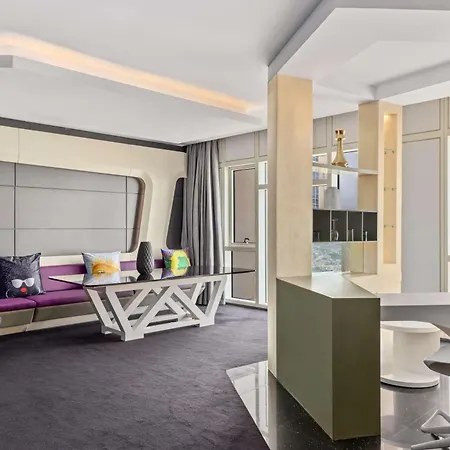 V Hotel Dubai, Curio Collection By Hilton Exterior photo